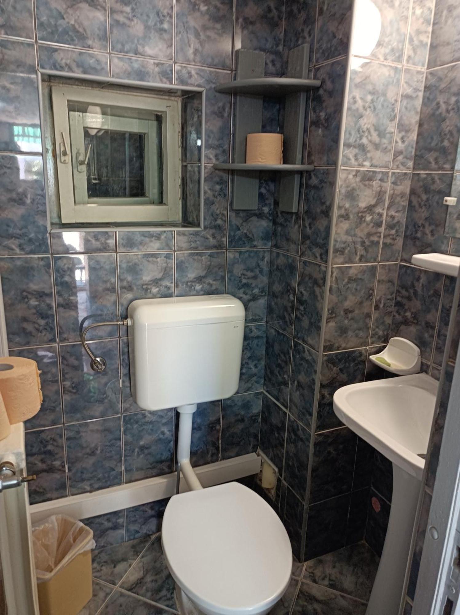 Gyongyver Panzio Sfântu Gheorghe Bagian luar foto